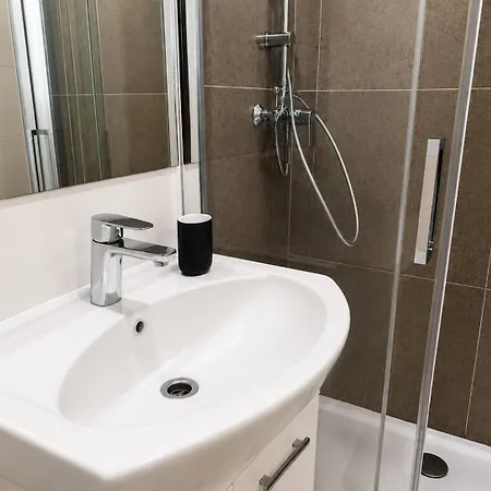 Cozy Near Andel Metro Station *